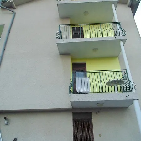 Topalovi 2* Chernomorets