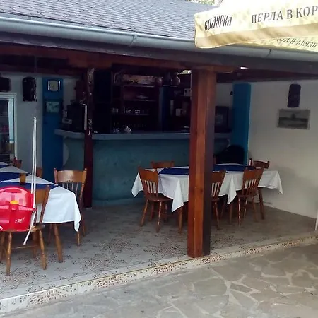 Πανσιόν Topalovi