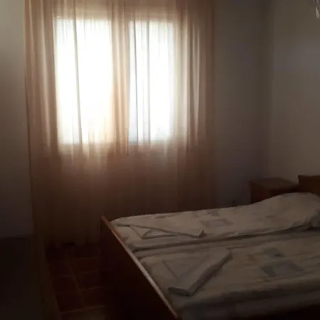 Topalovi 2* Τσερνομόρετς